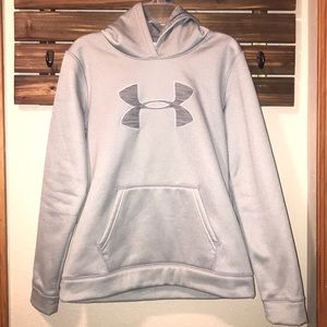 🌲 Youth Under Armour Hoodie 🌲